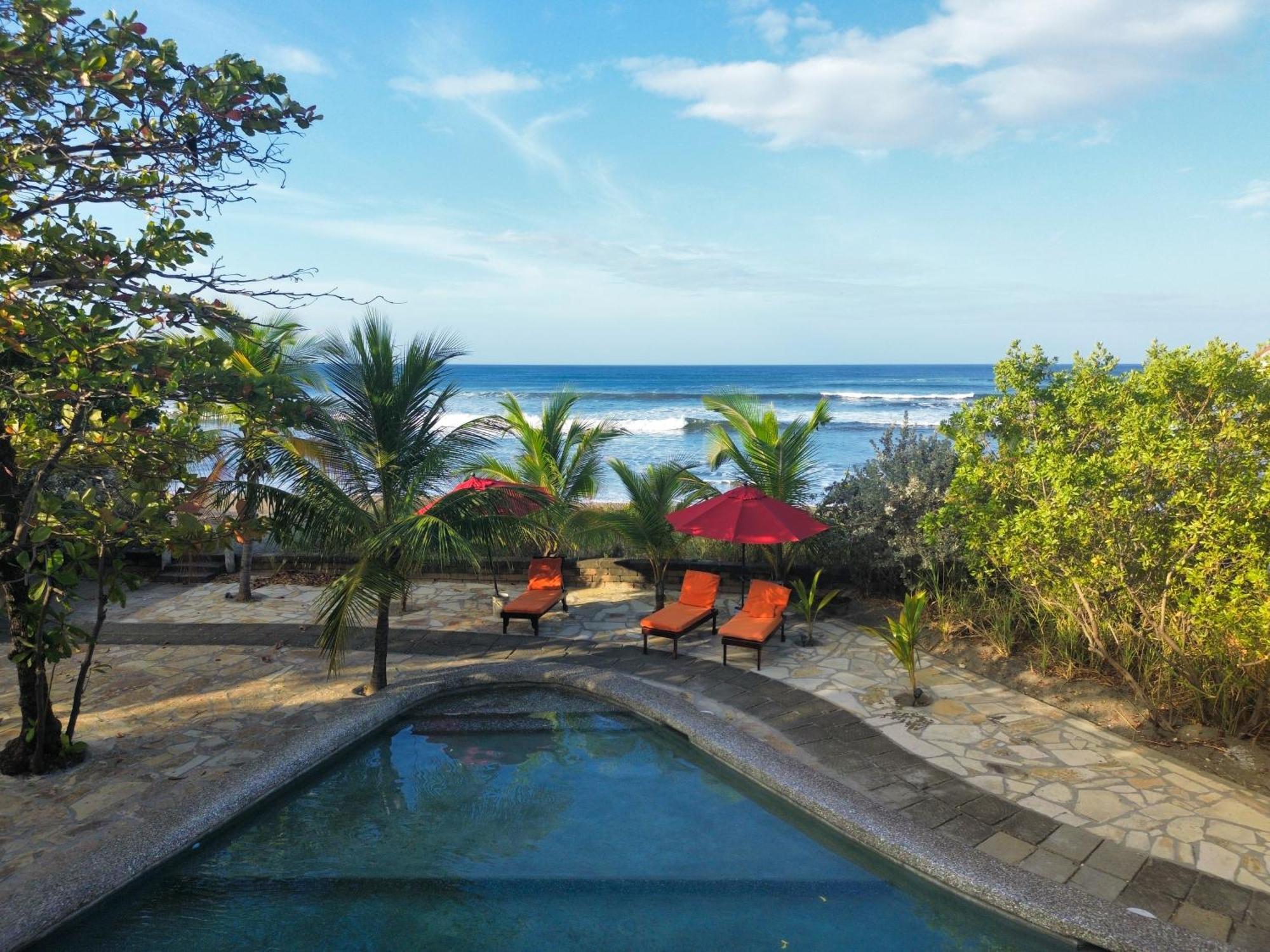 Playa San Diego Beachfront Rentals Exterior photo